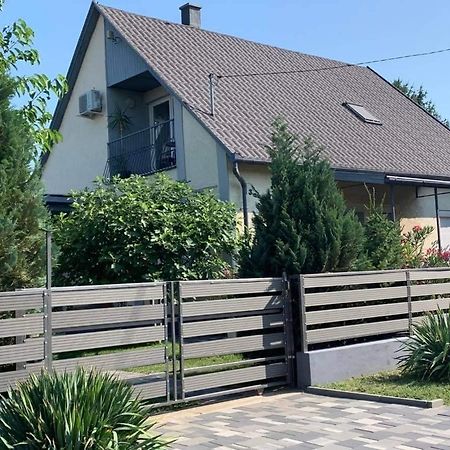 Toparti Hangulatu Nyaralo-Balatonboglár 外观 照片